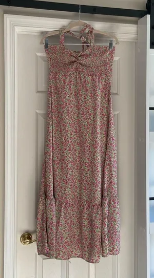 Floral halter neck dress. S Pink thumbnail 2
