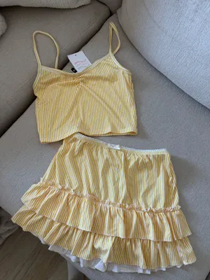 Dippin daisys yellow set thumbnail 2
