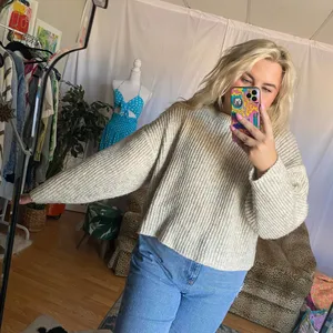 Topshop Pullover Rib Knit Long Sleeve Cropped Sweater Beige S/M thumbnail 2