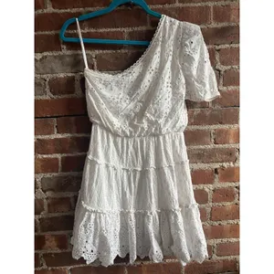 HEMANT AND NANDITA White Eyelet One Shoulder Tiered Dress Size 4 Anthropologie thumbnail 6