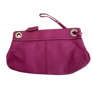 Coach Kyra Large Wristlet‎ Clutch in Pink Berry thumbnail 4
