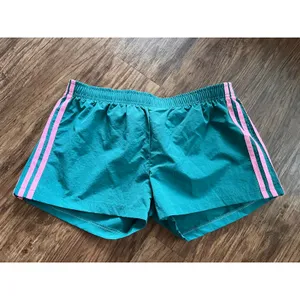 Unbranded Green Athletic Shorts Pink Side Stripes thumbnail 2