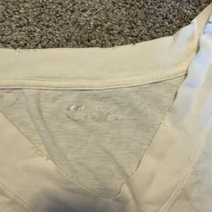 Aerie White V-Neck Crop Top thumbnail 5