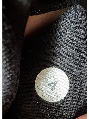 Like New Lululemon Run: Stuff Your Bra Sports Striped Black White Size 4 S thumbnail 7
