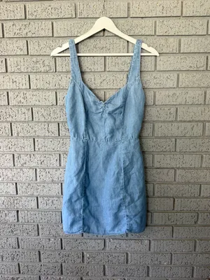 Reformation Macy Sweetheart Denim Mini Dress Size 4 Linen Blend thumbnail 2