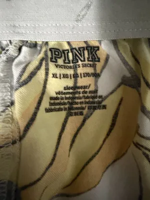 PINK Victoria's Secret banana print lounge sleep boxer shorts size XL. thumbnail 4