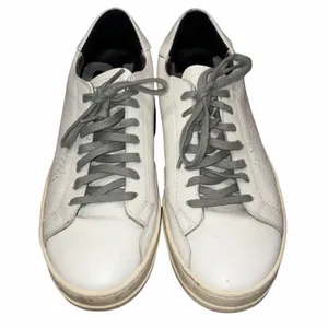 P448 John Distressed Leather Low Top Lace Up Sneakers Shoes 38 thumbnail 2