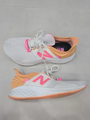 New Balance Fresh Foam Roav Nimbus Cloud Peach Pink Women's Sneakers Size 9.5 thumbnail 6
