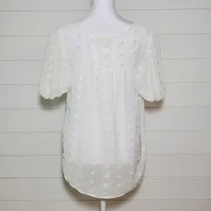 E&M Women’s Button Front Large Swiss Dot‎ White Top Short Sleeve V-Neck Size L thumbnail 3