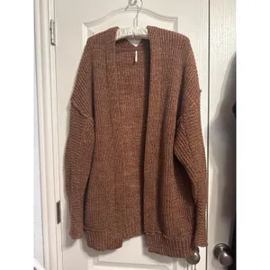 Free People Chunky Knit High Hopes‎ Cardigan Oversized Minimalist Cozy Neutral thumbnail 3