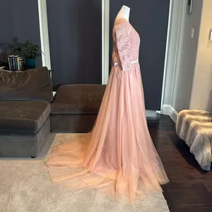 Women’s Pink Lace Appliqué Tulle Wedding Formal Prom Dress Leg Slit Size L NWOT thumbnail 4