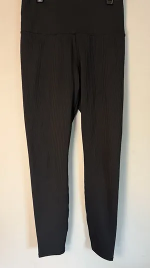 Vuori Inversion Rib Legging - Black (Size XS) MSRP $108.00 NEW thumbnail 1