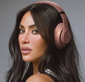 Beats by Dre Studio Pro Headphones thumbnail 3