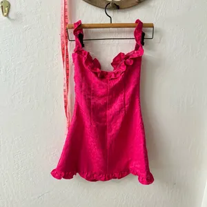 Line & Dot Hot Pink Penelope Mini Dress Ruffle Sleeve Off Shoulder Floral thumbnail 7