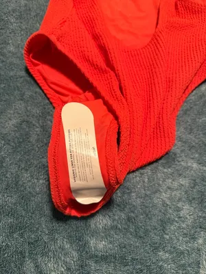 NWOT Aerie Crinkle Birthday Scoop Cheekiest One Piece‎ Swimsuit Size Medium Red thumbnail 5