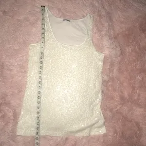 Express Dressy Women’s Ivory Translucent Sequin Long Scoop Neck Tank Top thumbnail 8