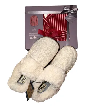 Auden Satin PJ Set (1x) & Dearfoam Slipper (Large 9/10) Bundle thumbnail 1