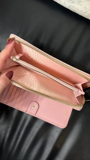 Kate Spade Wallet thumbnail 1