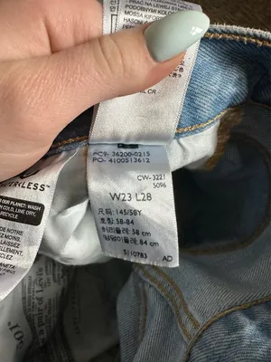 Levi’s Jeans thumbnail 3