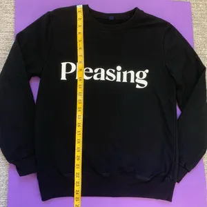 Black‎ Graphic Long Sleeve Sweatshirt with Graphic Print Pleasing thumbnail 3