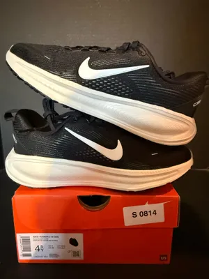 Nike Vomero 18 thumbnail 2