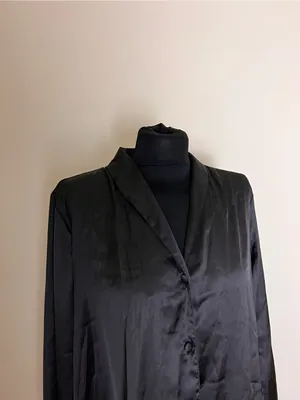 Classic Black Satin Button thumbnail 2