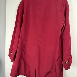 London Fog Red Button Front Trench Coat Jacket Sz Medium Plaid Flannel Lined thumbnail 14