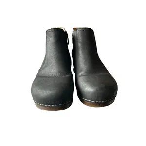 Danskos black leather Barbara low bootie size 36 US 5.5-6 thumbnail 3