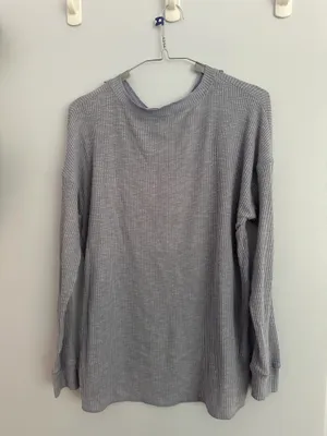 American Eagle Sweater thumbnail 2