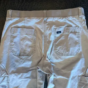 Lee Women’s Cargo Pants Gray Relaxed Fit Mid Rise Straight Leg Size 12 Medium thumbnail 6