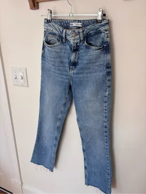 Zara Straight Leg Denim Jeans – Size 0 thumbnail 4