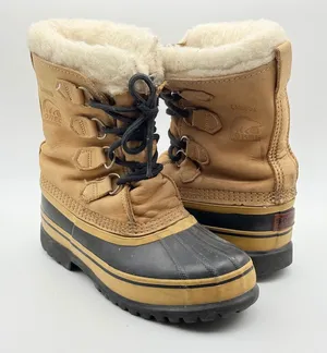 Vintage Sorel Caribou Made in Canada Après Ski Snow Boots Women's 7 thumbnail 1