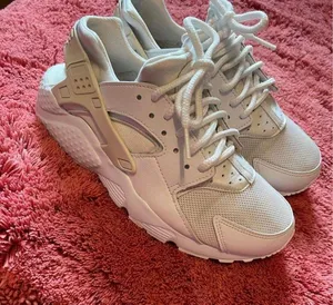 Nike Air Huarache thumbnail 4
