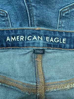 American Eagle Strigid High Rise Mom Jeans Size 18 Long thumbnail 5