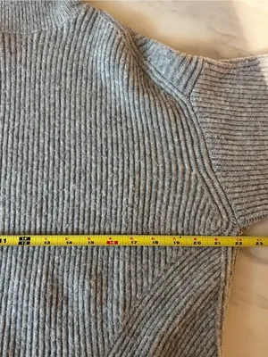H&M Womens Small Gray Chunky Ribbed Turtleneck Oversized Sweater thumbnail 3
