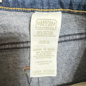 Signature by Levi Strauss & Co Womens Bootcut Jeans Sz 16 Short Medium Wash Blue thumbnail 6