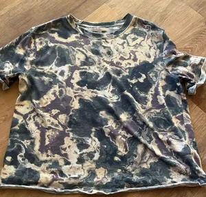 Wonderly Tye Dye short sleeve crop shirt. thumbnail 1