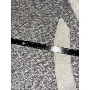 American‎ Eagle XXS Women's Gray Soft Knit Lettuce Trim Plush Swing Dress thumbnail 6
