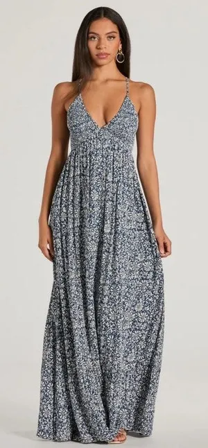 Windsor Blue & White Floral Maxi Dress Size Small‎ thumbnail 1