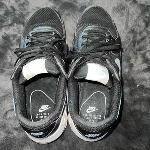 Nike Women's Air Max Excee Black Pastel Blue Low Top Sneaker Size 8.5 thumbnail 3