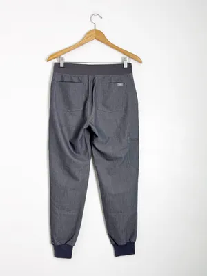 FIGS Gray Scrub Set XS Petite Catarina Top Zamora Jogger Pants thumbnail 5