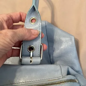 Danier light blue soft leather handbag with adjustable handles EUC thumbnail 11