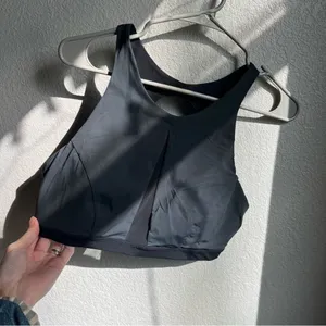 Lululemon Swim/Active Top thumbnail 2