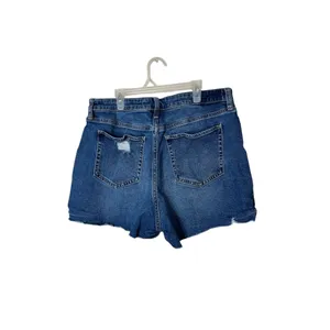 Hollister Curvy Ultra High Rise 3 inch Mom Shorts Size 31‎ thumbnail 4