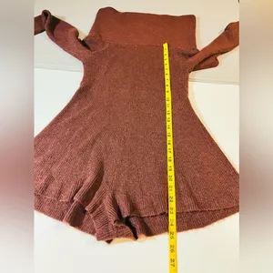 Grace Off-the-Shoulder Knit Romper in Dark Brown Large NWOT $59 thumbnail 8