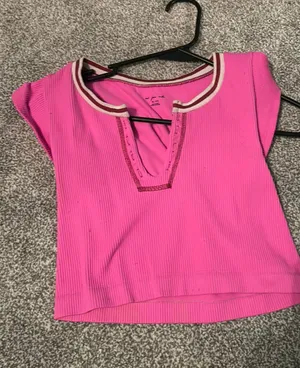 Urban Outfitters pink urban shirt thumbnail 1