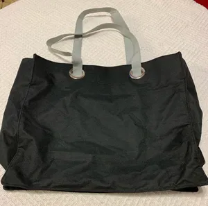 WYNN Las Vegas hotel black signature tote thumbnail 1