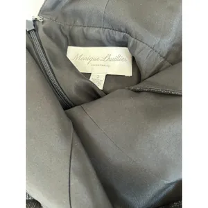 Monique Lhuillier Bridesmaids Size 2 Black Metallic Plunge V-Neck Maxi Dress thumbnail 6