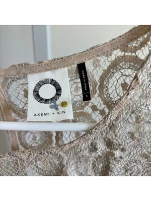 Anthropologie Akemi + Kin EUC Women's Lyra Lace Metallic Top (missing cami) S thumbnail 2