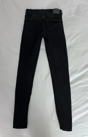 Levi's Black High Rise Super Skinny’s thumbnail 5